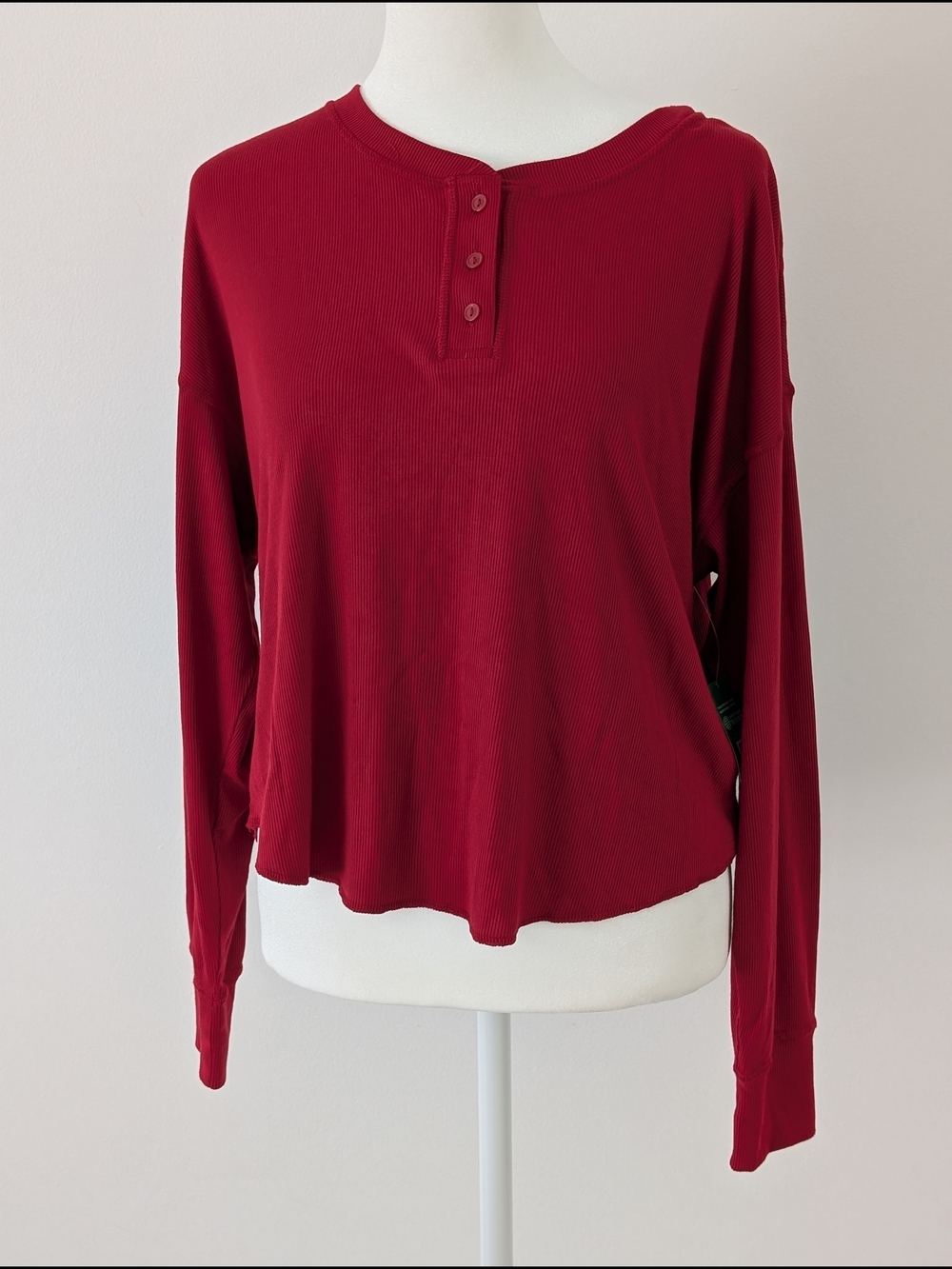 Gap Body Shirt Women S Red  Ribbed Henley Crewneck Long-Sleeve Stretch